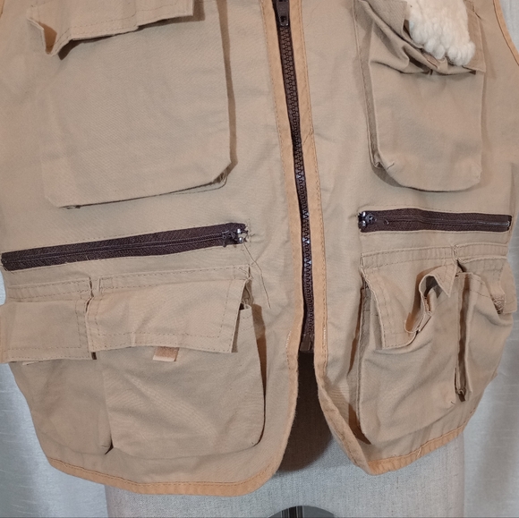 Stansport Fishing Vest, Men, Pockets, Zipper/Flap Pckts/Beige, ZipUp, Vents, L - Picture 5 of 7